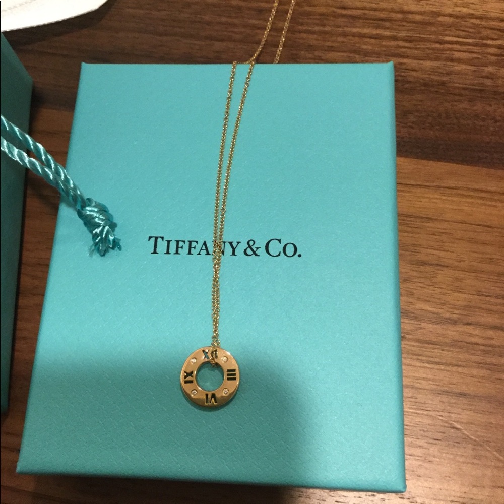 Tiffany & Co Atlas necklace